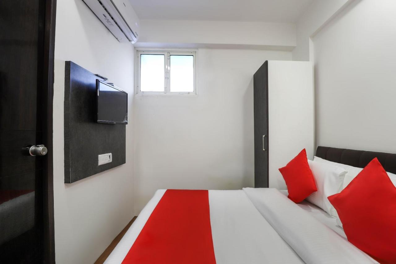Oyo 40139 Hotel Peradiot Ahmadábád Kültér fotó