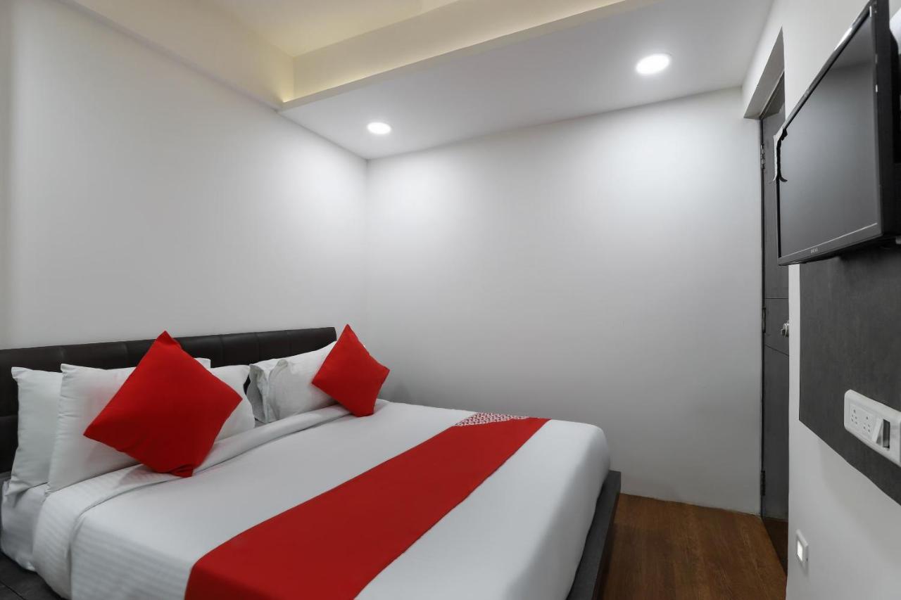 Oyo 40139 Hotel Peradiot Ahmadábád Kültér fotó